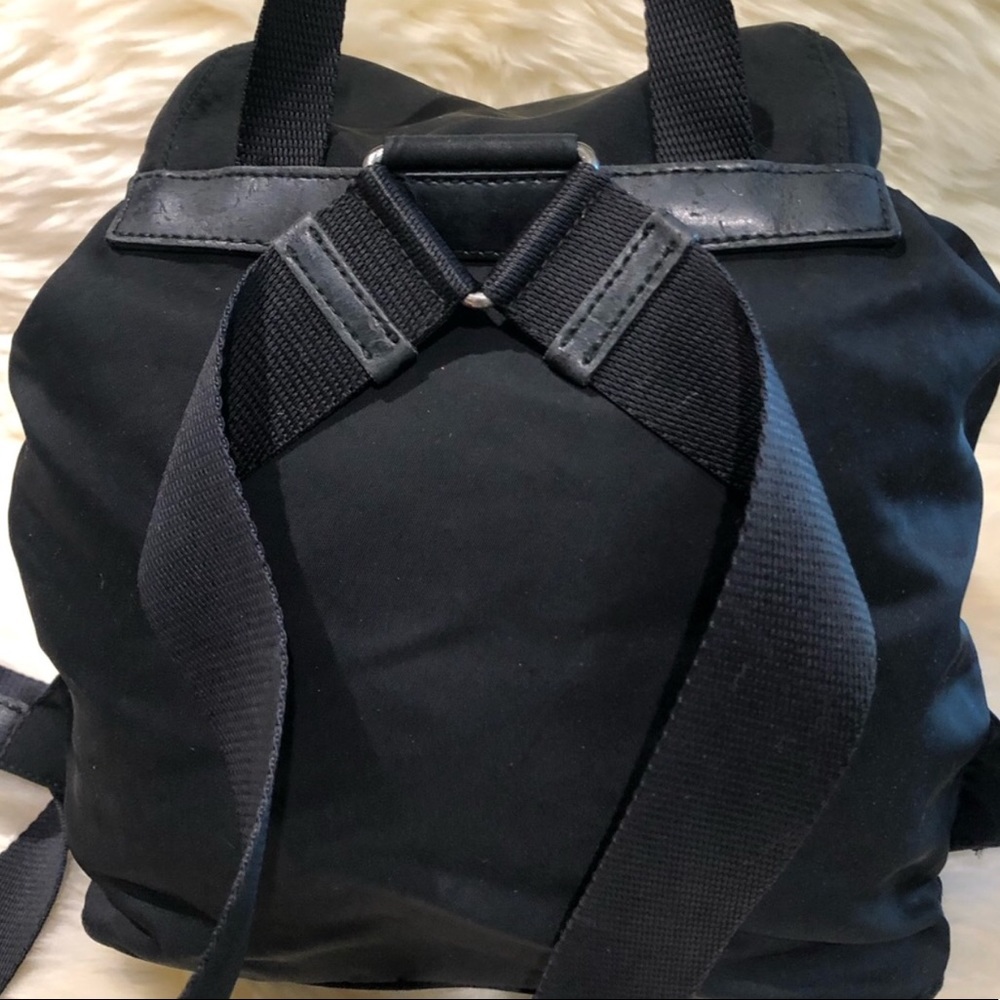 Beautiful and timeless, perfect everyday bag - Picture 2 of 7